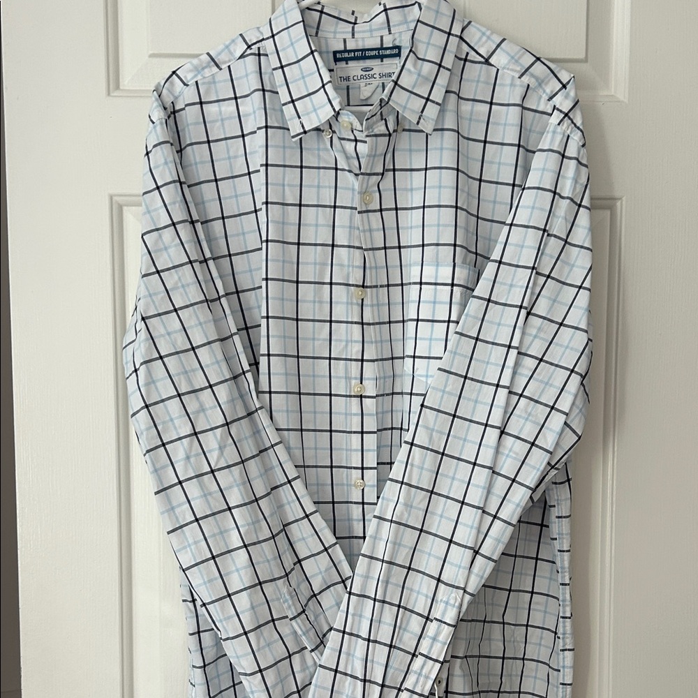 Old Navy White and Black Checkered Men's Shirt